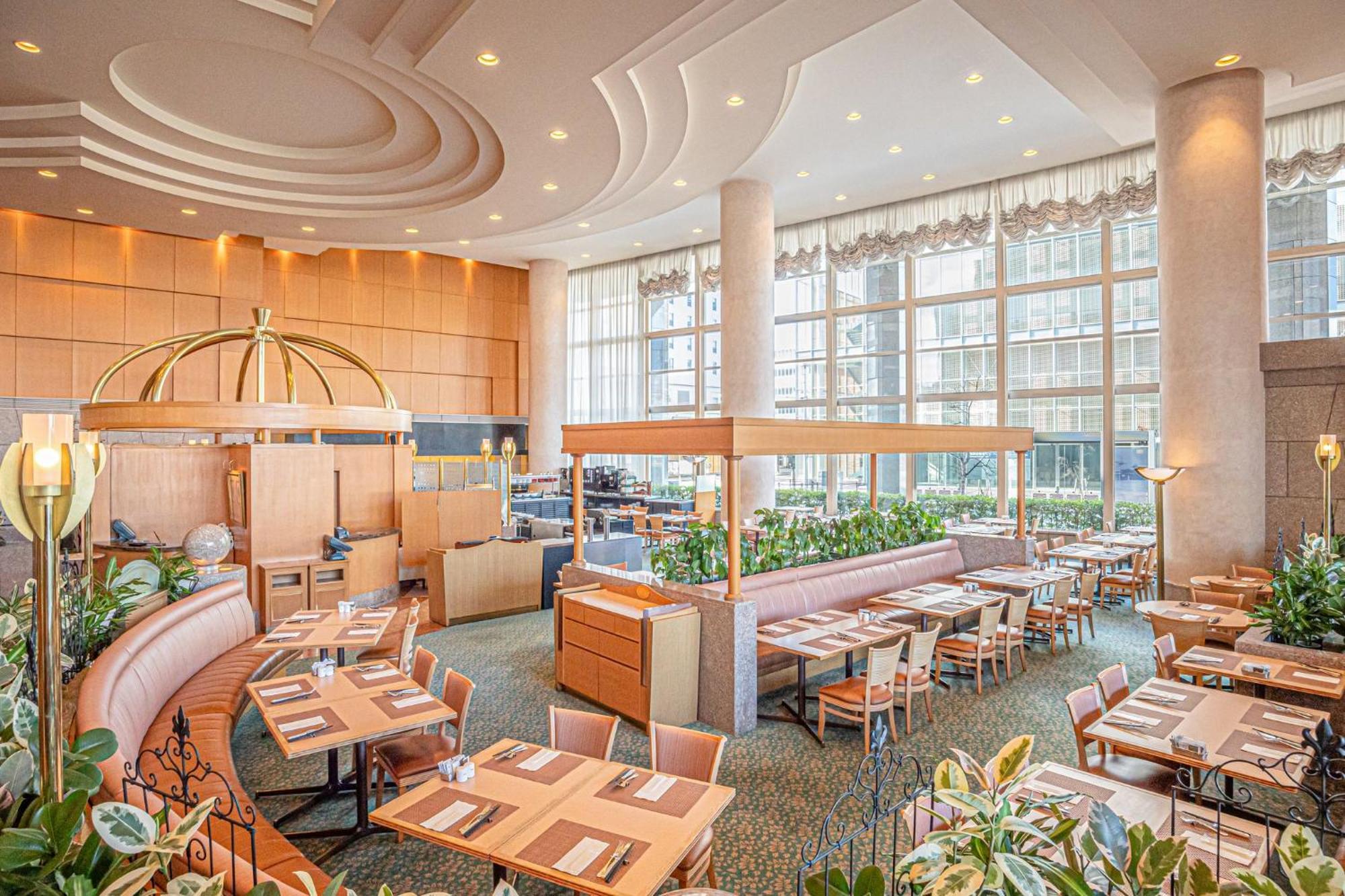 คราวน์ พลาซา อะนะ โทะยะมะ Hotel โทยามะ ภายนอก รูปภาพ